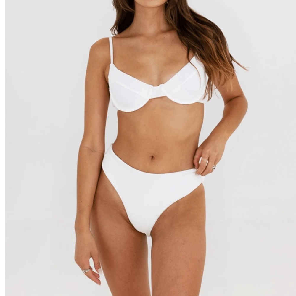 NEW Aurelle Swim - Nara White - M